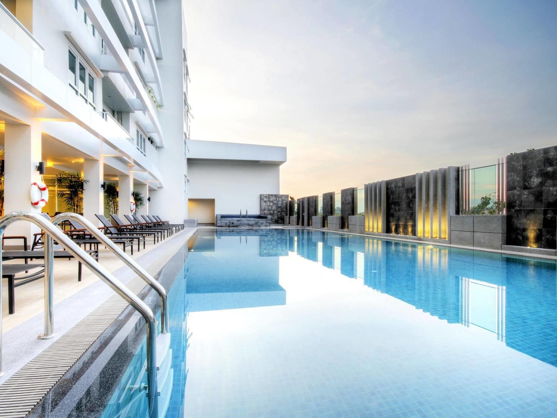 Classic Kameo Hotel & Serviced Apartments, Ayutthaya Exterior foto